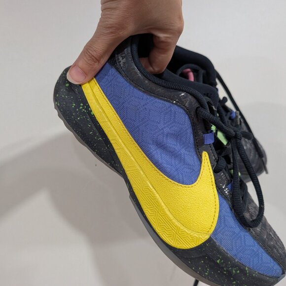 Nike Giannis Freak 5 Joker Sneakers Yellow Green Black Size 4.5 - Picture 3 of 8